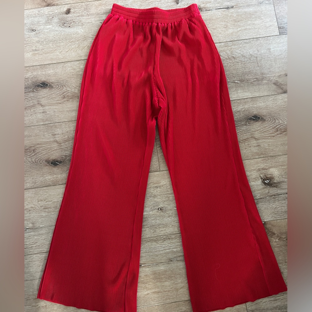 Urban Revivo Wide Leg Pants